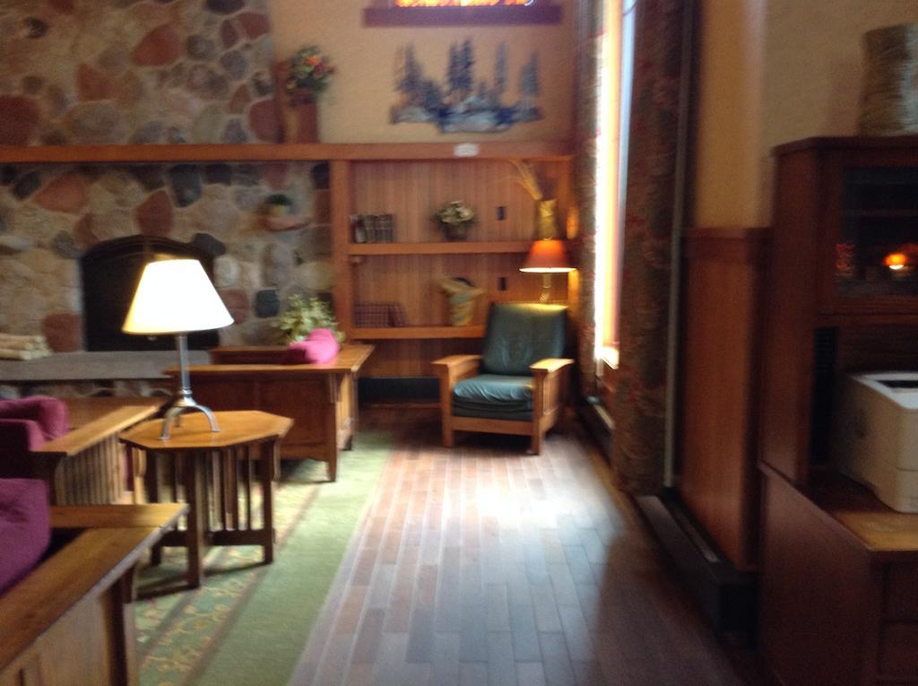 Canal Park Lodge ดุลูท ภายนอก รูปภาพ
