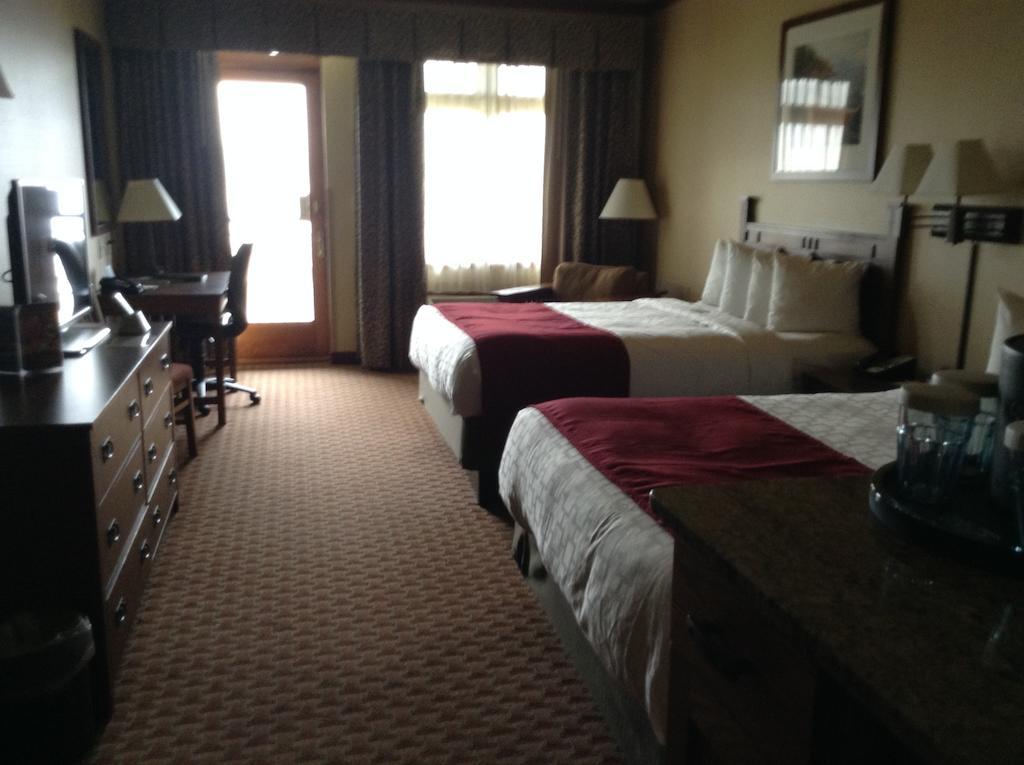 Canal Park Lodge ดุลูท ภายนอก รูปภาพ